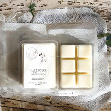 Load image into Gallery viewer, Luscious Linen soy wax melts with lavender and fresh cotton scent