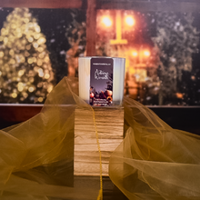 Load image into Gallery viewer, Autumn Wreath Candle
