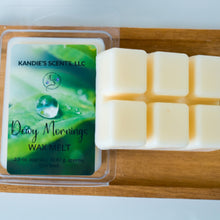 Load image into Gallery viewer, Soy wax melts in light, fresh fragrance for morning calm
