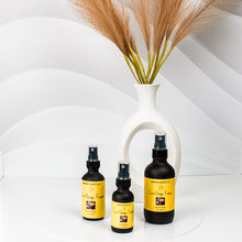 Load image into Gallery viewer, Room spray bottles in summer scent with peach, pineapple &amp; orange
